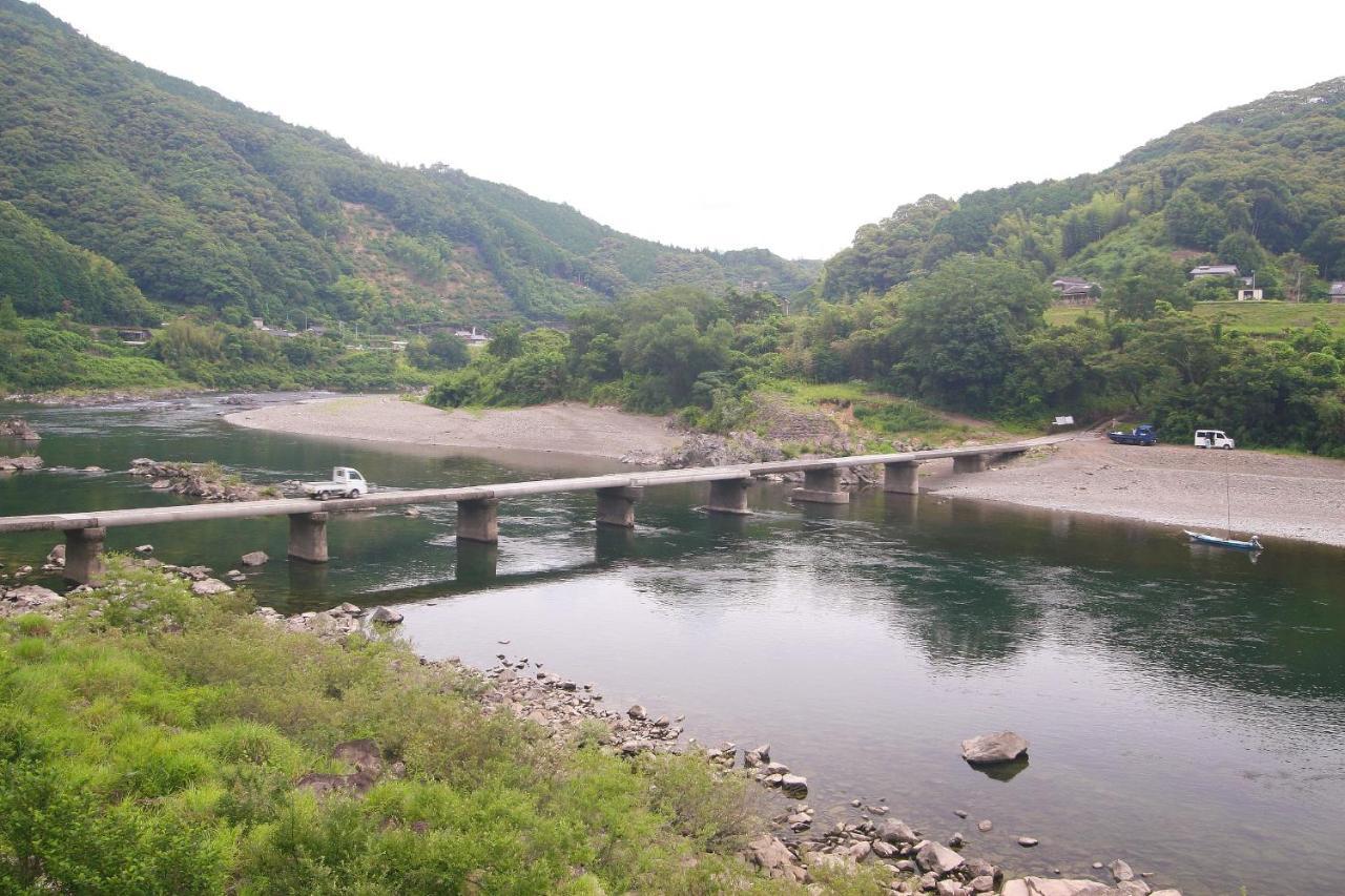 ホテル星羅四万十 四万十市 エクステリア 写真